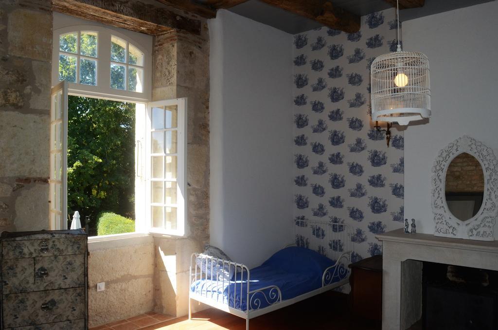 Le Gobelin - La Maisou Sérignac Exterior photo